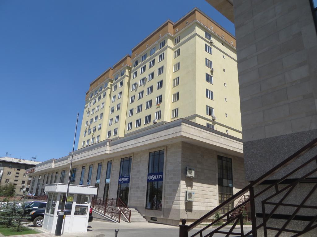 Bishkek Maximus Apartament 2 외부 사진